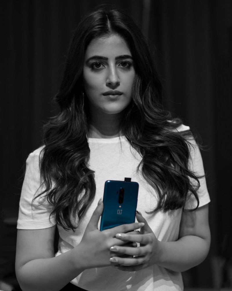 Nupur Sanon in black and white as part of massive OnePlus 7T Pro mirror influencer campaign